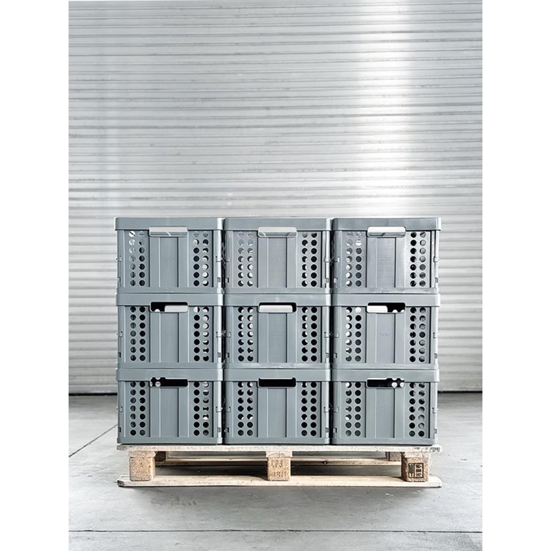 CLAX Klappbox, grau Ladevolumen: 46 L Stapelbar